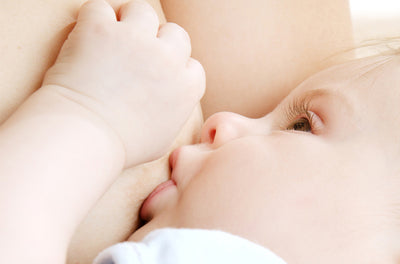 Food Moms Should Eat When Breastfeeding Their Baby